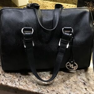 Michael Kor’s Black Bag LIke New $50